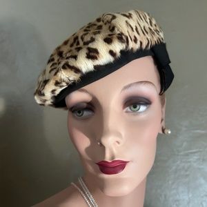 GENUINE 1940s' LEOPARD FUR TAM WITH BLACK GROSGRAIN BAND & BOW